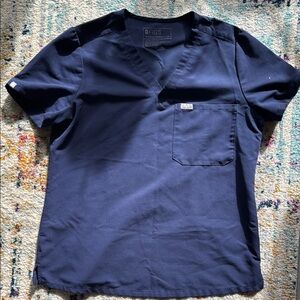 Figs Catarina scrub top navy size Medium (M)